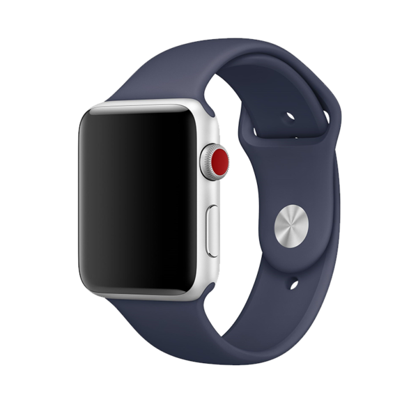 ساعة باللون الأزرق الداكن